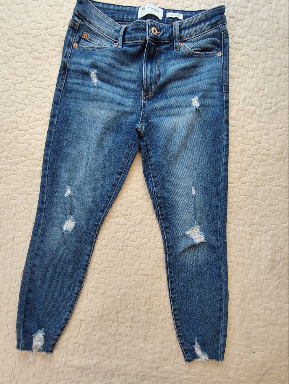 RE generation by Celebrity Pink Distressed Raw Hem Ankle Skinny Jeans
